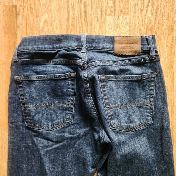 Lucky Brand 221 Straight Jeans - Picture 12 of 12